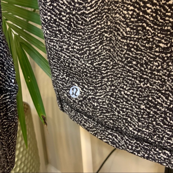 lululemon pullover - Picture 2 of 3